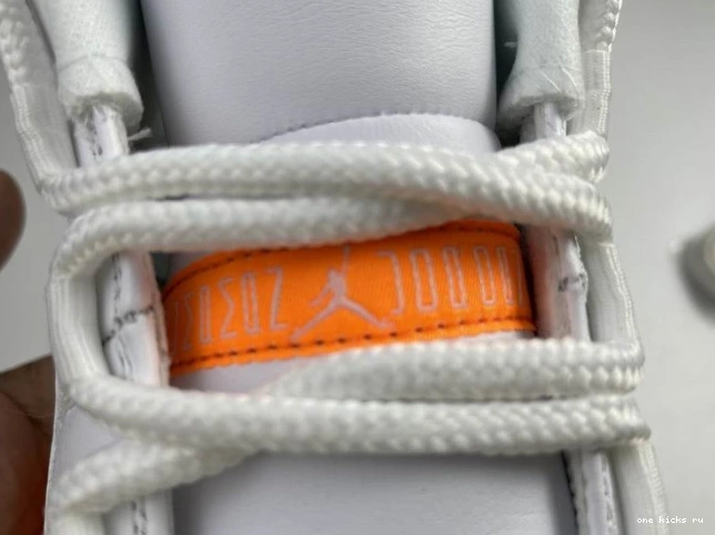 Chep Onekick AH7860-139 LOW AIR CITRUS 11 RETRO BRIGHT JORDAN 0622